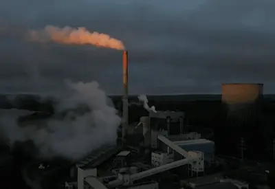 Em meio à COP30, Lula decide se veta ou sanciona prorrogação de usinas a carvão até 2040 Em meio à COP30, Lula decide se veta ou sanciona prorrogação de usinas a carvão até 2040