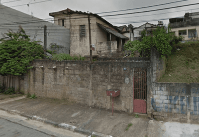 Mulher de 31 anos é morta a tiros em Guarulhos; ex-companheiro é suspeito Mulher de 31 anos é morta a tiros em Guarulhos; ex-companheiro é suspeito