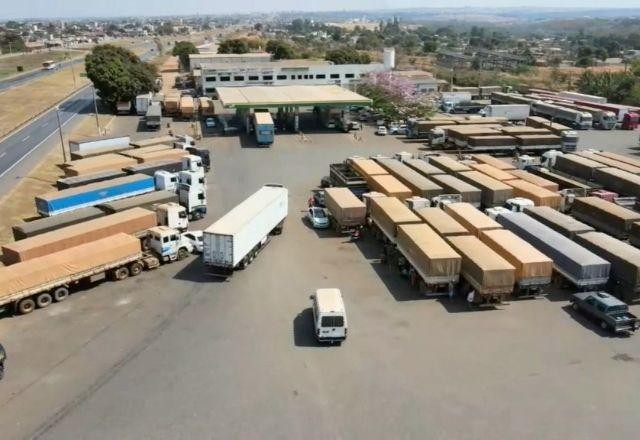 Imagem da noticia Malha rodoviária federal enfrenta interdições em apenas 5 Estados, diz PRF