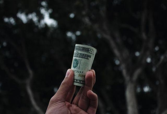 Imagem da noticia Lei de conflito de interesses, as joias sauditas e o combate a corrupção