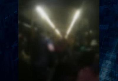 Passageiro grava arrastão em ônibus de Manaus (AM) Passageiro grava arrastão em ônibus de Manaus (AM)