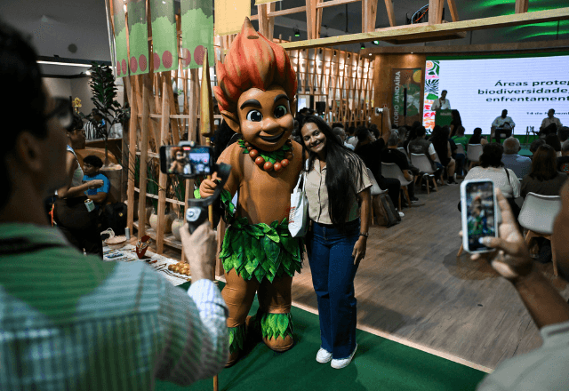 Imagem da noticia COP30 inicia segunda semana com foco em ciência, infância, povos indígenas e bioeconomia