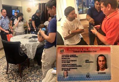Empresária acusada de fornecer passaporte falso a Ronaldinho Gaúcho é presa no Paraguai Empresária acusada de fornecer passaporte falso a Ronaldinho Gaúcho é presa no Paraguai