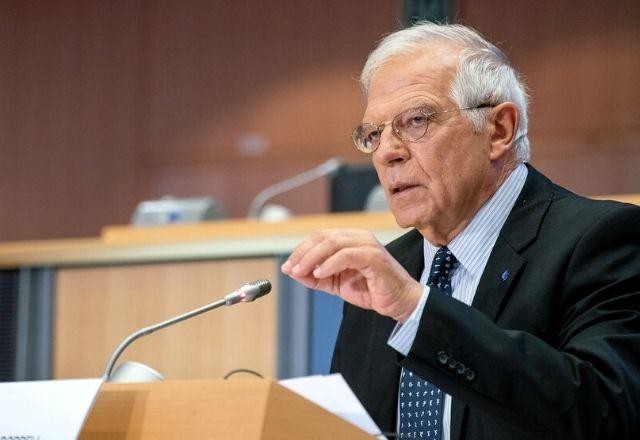 Imagem da noticia União Europeia impõe sanções contra a Rússia após avanço na Ucrânia