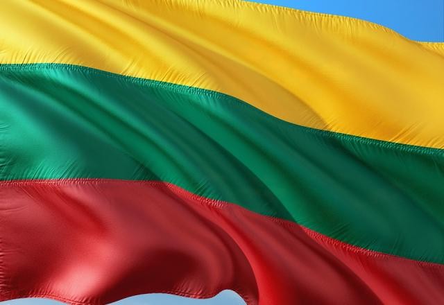 Imagem da noticia Lituânia declara estado de emergência após Rússia invadir Ucrânia