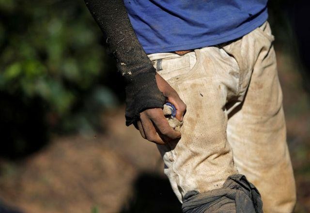 Imagem da noticia Mundo tem quase 50 milhões de pessoas vivendo em "escravidão contemporânea"