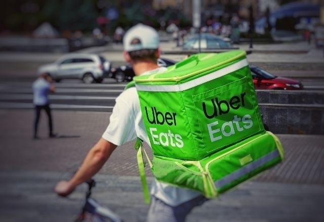 Imagem da noticia Uber Eats anuncia suspensão de entregas de restaurantes a partir de março