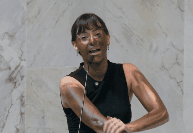 Imagem da noticia MPF pede investigação contra deputada após “blackface” na Alesp