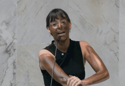 MPF pede investigação contra deputada após “blackface” na Alesp MPF pede investigação contra deputada após “blackface” na Alesp