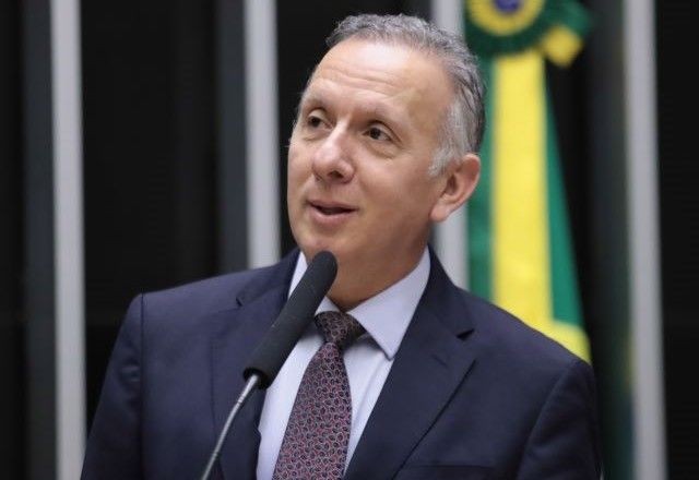Imagem da noticia Assista: Aguinaldo Ribeiro, líder da maioria no Congresso, fala ao Perspectivas sobre emendas e eleição na Câmara