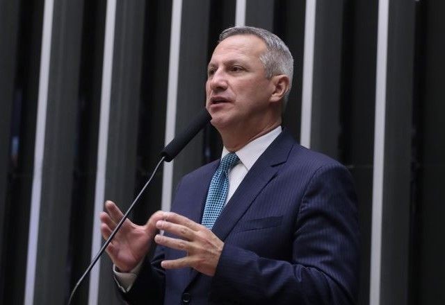 Imagem da noticia Fim do foro privilegiado: deputado pede urgência para votação de proposta na Câmara