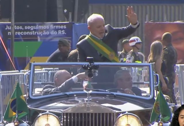Imagem da noticia Assista ao desfile de 7 de Setembro, em Brasília