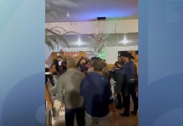 Insatisfeito com resultado de concurso, homem atira e é morto pela polícia