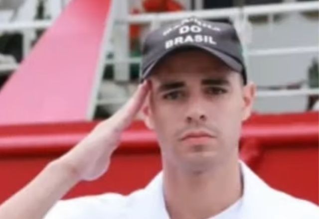 Imagem da noticia  Jovem morre ao ser atingido por transformador de energia da rua da casa do tio, onde estava hospedado