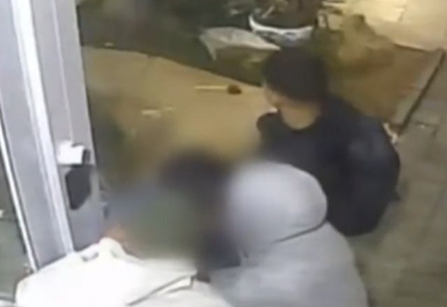 Imagem da noticia Ladrão come espetinho durante assalto no centro de SP