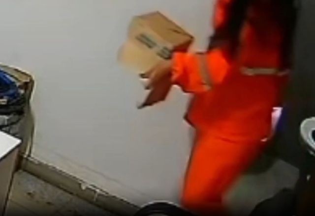 Imagem da noticia Funcionária encontra celular com câmera ligada em banheiro de empresa no AM