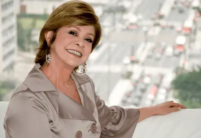 Apresentadora Ione Borges morre aos 73 anos em SP Apresentadora Ione Borges morre aos 73 anos em SP