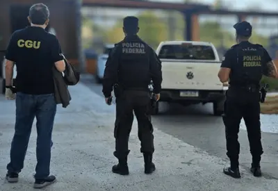 Polícia Federal faz operação em SP e RS contra desvio de R$ 340 milhões na saúde Polícia Federal faz operação em SP e RS contra desvio de R$ 340 milhões na saúde