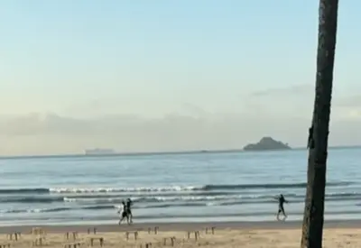 Suspeito é morto a tiros ao tentar roubar militar no litoral de SP Suspeito é morto a tiros ao tentar roubar militar no litoral de SP