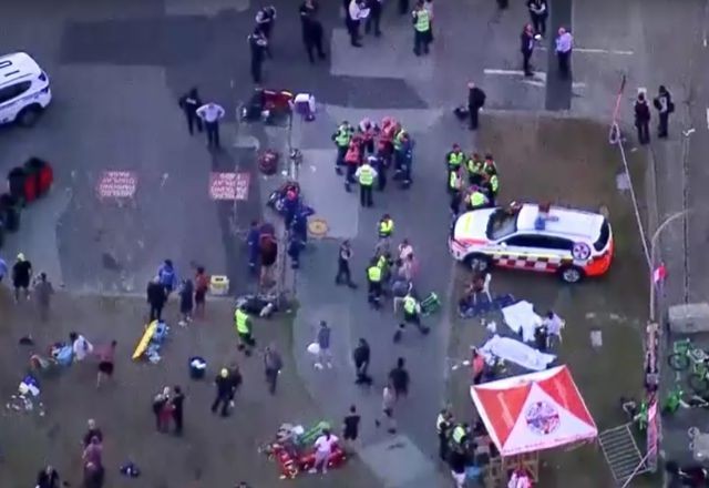 Imagem da noticia Ataque a tiros em evento judaico na Austrália deixa 12 mortos