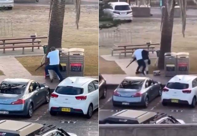 VÍDEO: homem desarma atirador em praia da Austrália durante ataque que deixou 12 mortos VÍDEO: homem desarma atirador em praia da Austrália durante ataque que deixou 12 mortos