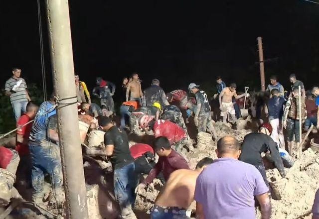 Imagem da noticia Deslizamento de terra deixa ao menos 9 mortos em Manaus