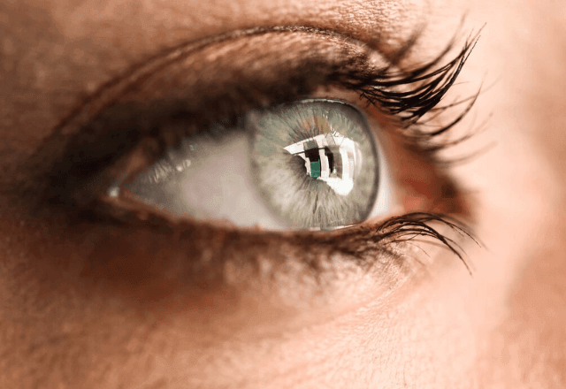 Imagem da noticia Detectar Alzheimer pelos olhos? Pesquisadores sugerem que sim; entenda