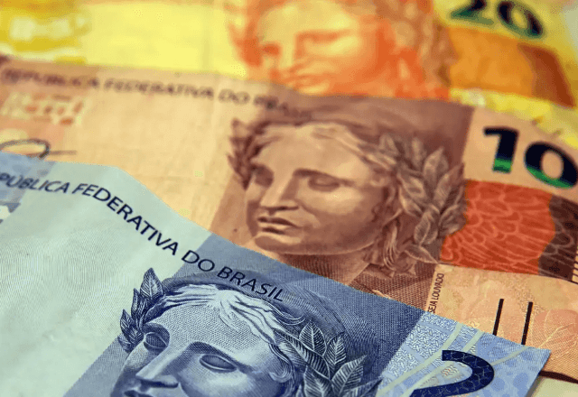 Imagem da noticia Dívida pública federal sobe 2,59% em agosto e Tesouro eleva projeção do estoque para 2025