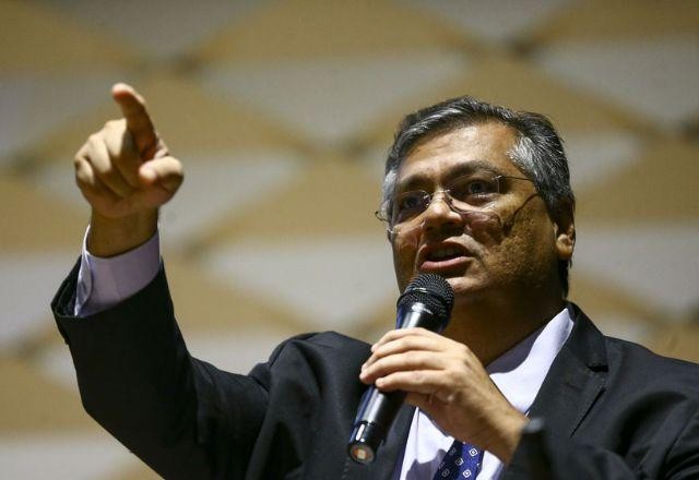 Imagem da noticia Governo pede a exclusão de 270 contas no Twitter