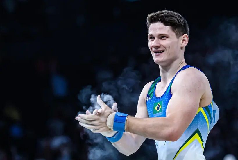 Imagem da noticia Diogo Soares vai para final individual geral da ginástica artística