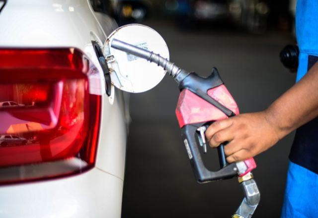 Imagem da noticia Câmara aprova MP que autoriza postos a comprar etanol de produtores