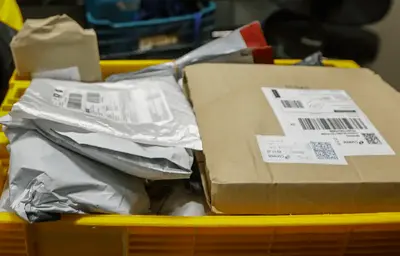 Técnicos da Fazenda negam discussão sobre "taxa das blusinhas" e descartam mudança Técnicos da Fazenda negam discussão sobre "taxa das blusinhas" e descartam mudança