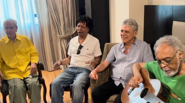 Imagem da noticia Djavan, Caetano, Chico e Gil compartilham raro registro antes de apresentação em ato contra PEC da Blindagem