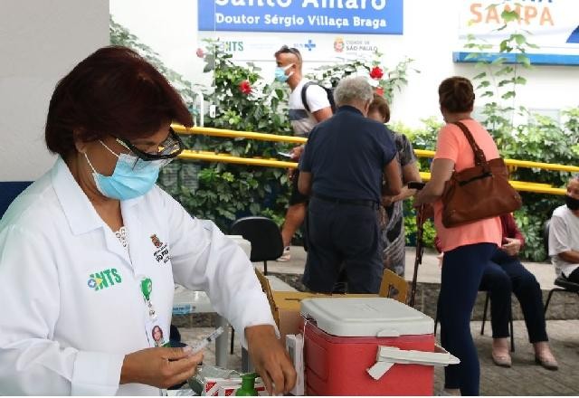 Imagem da noticia Mais de mil pessoas assinaram termo de recusa da vacina em São Paulo