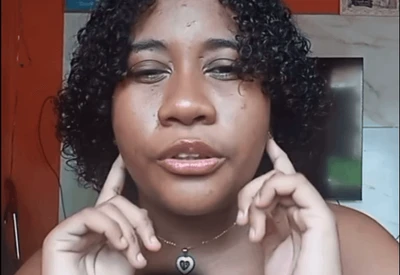 Doméstica grávida agredida por patroa relata perda parcial da audição: “Dor ao dormir” Doméstica grávida agredida por patroa relata perda parcial da audição: “Dor ao dormir”