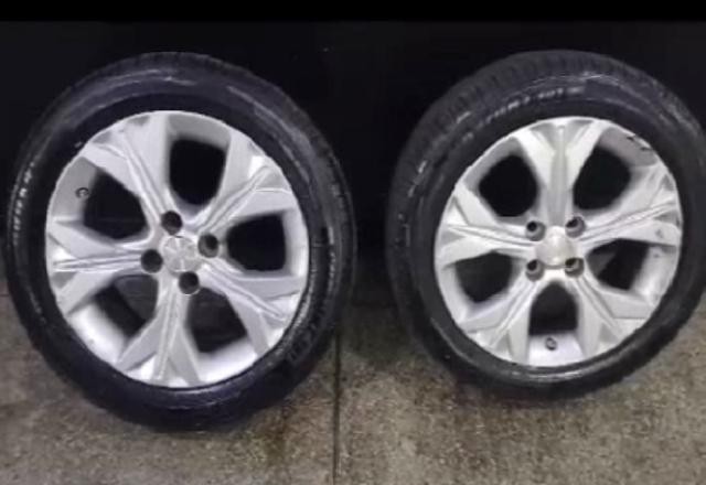 Imagem da noticia SP: "gangue do estepe" ataca rodas de carros de luxo na zona leste