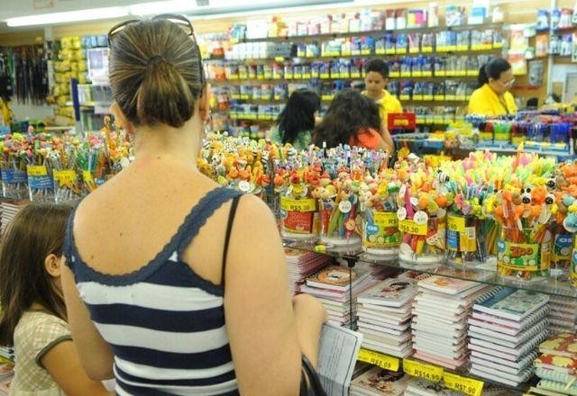 Imagem da noticia Materiais escolares devem ficar até 30% mais caros em 2022