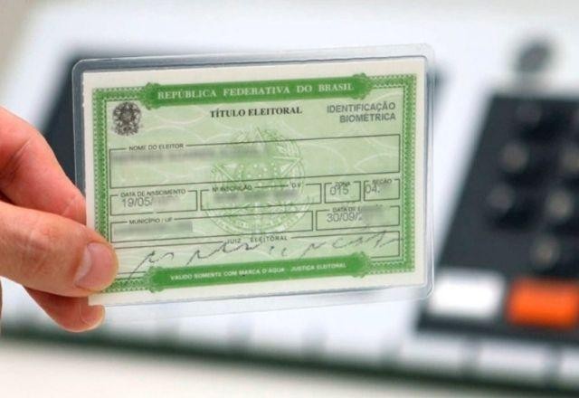 Imagem da noticia Brasileiros têm até 4 de maio para regularizar título de eleitor