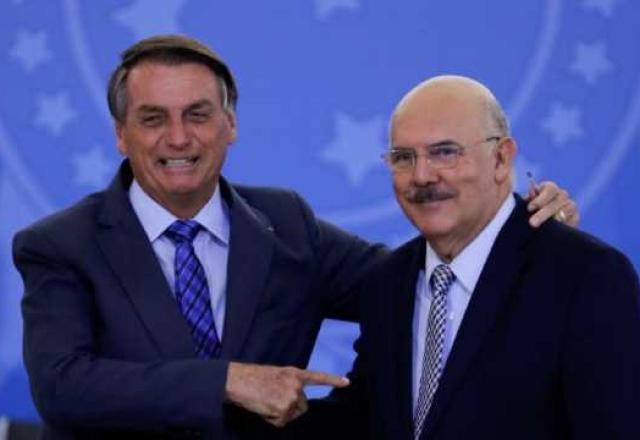 Imagem da noticia Ribeiro disse ter recebido 'alerta' de Bolsonaro sobre operação da PF
