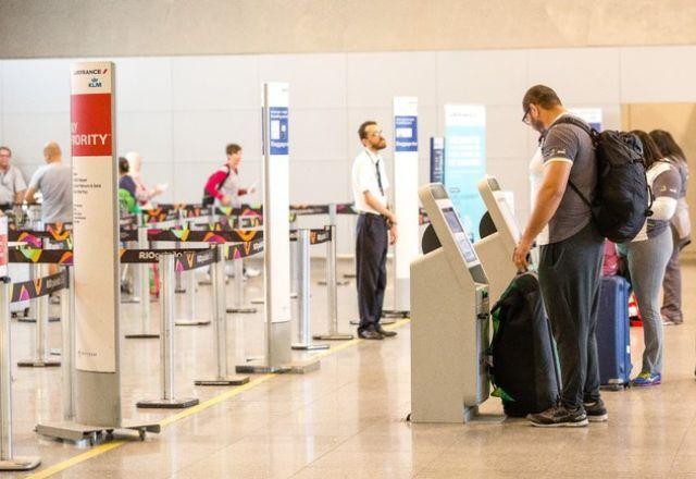 Imagem da noticia Viagens aéreas no Brasil registram alta superior a dos EUA em março