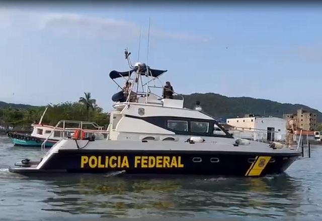 Imagem da noticia PF sequestra bens e bloqueia contas de organização envolvida com tráfico internacional