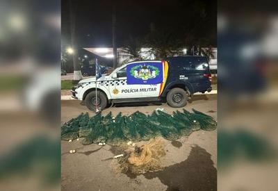 Dois homens são presos em Brasília por pesca ilegal; polícia apreende 100 kg de camarão Dois homens são presos em Brasília por pesca ilegal; polícia apreende 100 kg de camarão