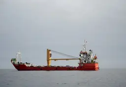 Imagem da notícia Irã ameaça voltar a fechar Ormuz se Trump não liberar o tráfego iraniano na região