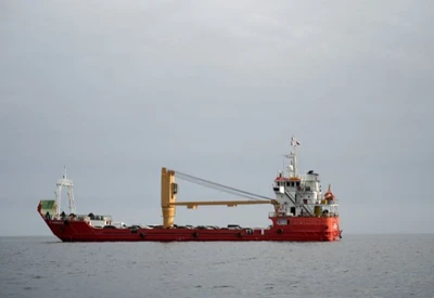 Irã ameaça voltar a fechar Ormuz se Trump não liberar o tráfego iraniano na região Irã ameaça voltar a fechar Ormuz se Trump não liberar o tráfego iraniano na região