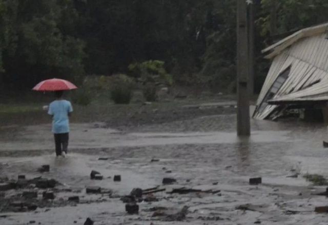Imagem da noticia "Enem dos concursos": Governo admite que pode adiar provas no Rio Grande do Sul