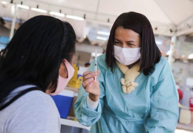 Imagem da noticia Mapa da vacinação: quase 70 milhões receberam a dose de reforço