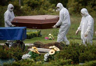 Número de mortes por covid registra queda de 16% na última semana Número de mortes por covid registra queda de 16% na última semana