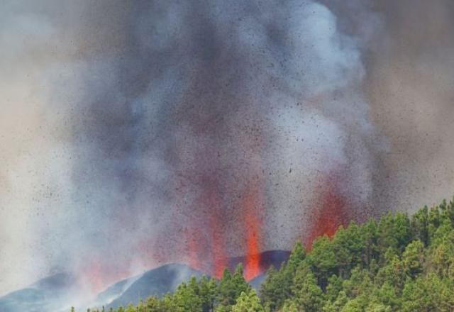 Imagem da noticia Erupção de vulcão em La Palma pode durar até 84 dias