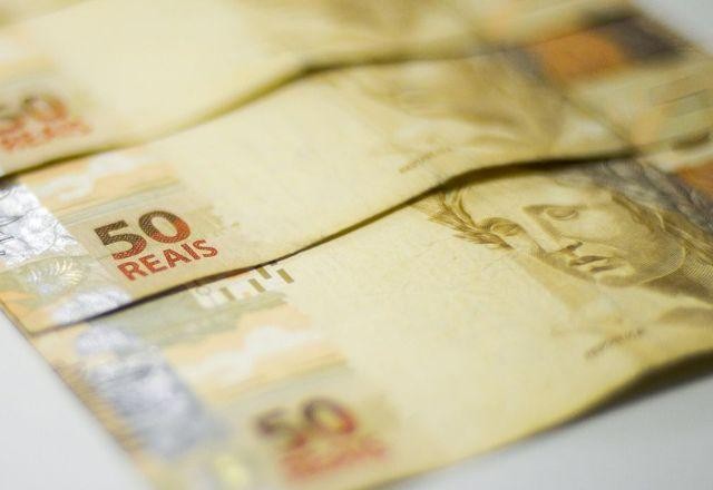 Imagem da noticia Segunda parcela do 13º deve ser paga até 20 de dezembro; veja regras