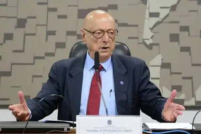 Relator do PL da Dosimetria no Senado admite possibilidade de retomada da anistia Relator do PL da Dosimetria no Senado admite possibilidade de retomada da anistia